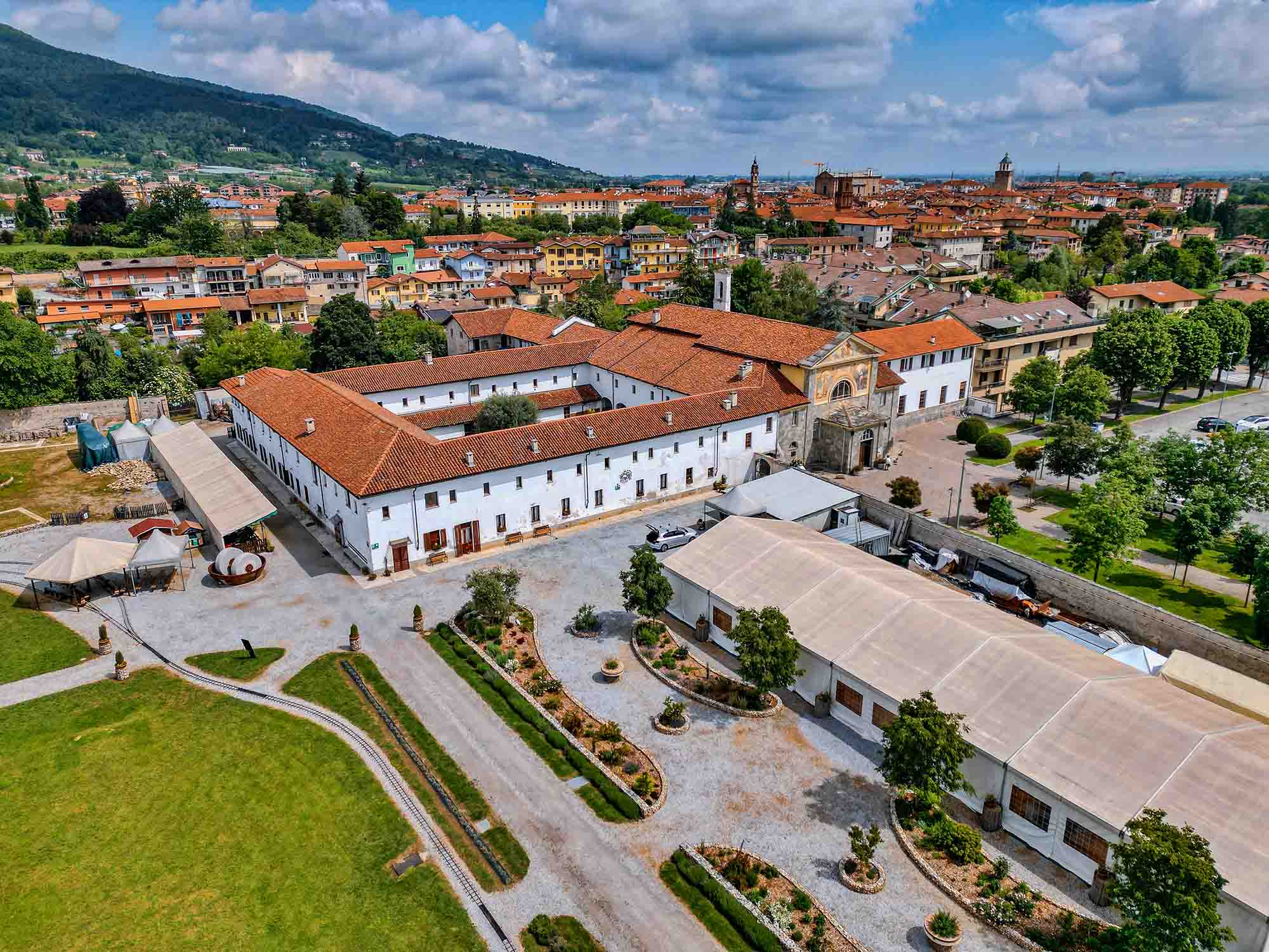 Storia, natura e tradizione: tornano le visite al Castello del Roccolo e al Parco-Museo dell’Ingenio